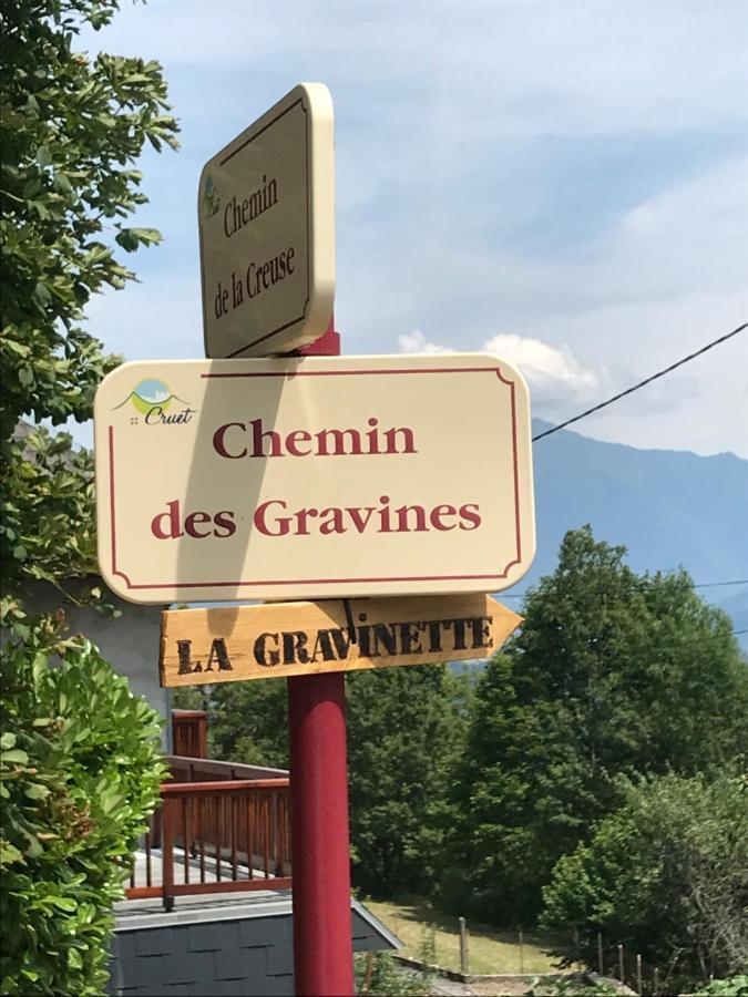 Bed and Breakfast La Gravinette Cruet Exterior foto