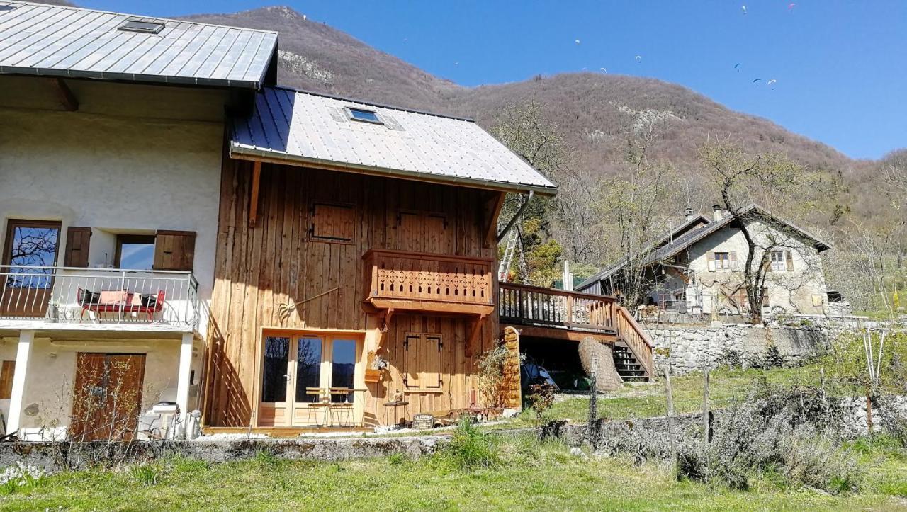 Bed and Breakfast La Gravinette Cruet Exterior foto